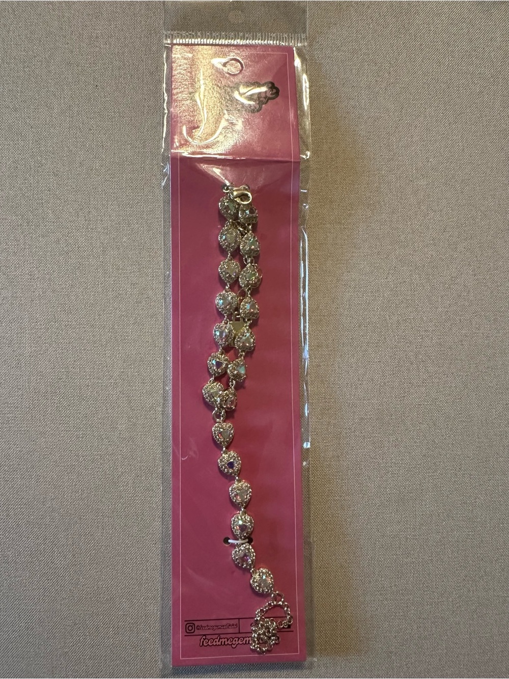 NEW Feed Me Gems AB Fairy Hearts Hand Chain